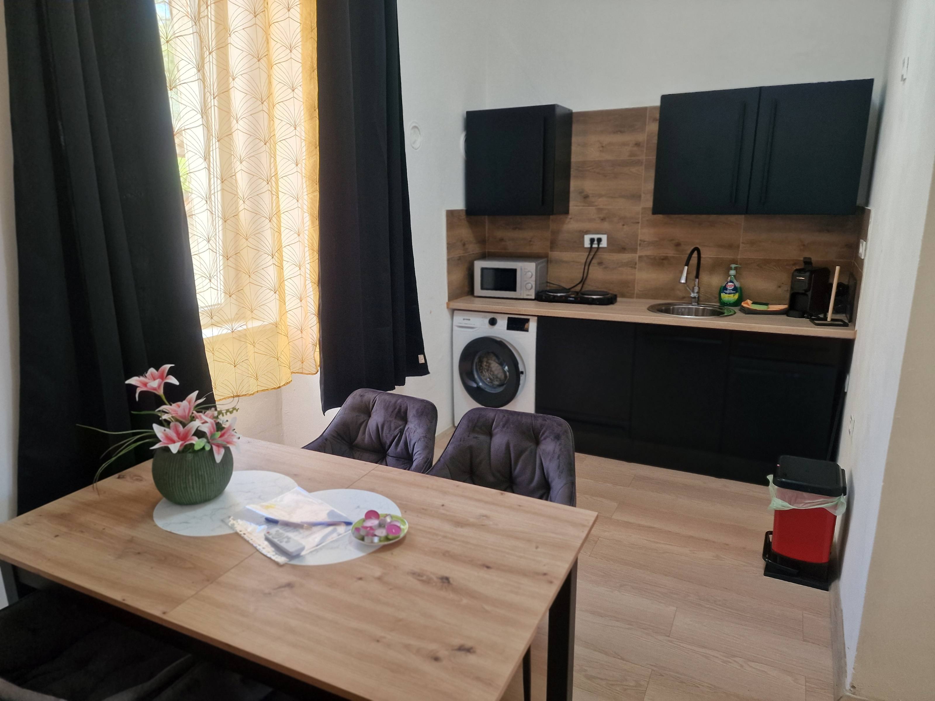 Studio Apartment OLI - modern apartment in Pula for 2 people